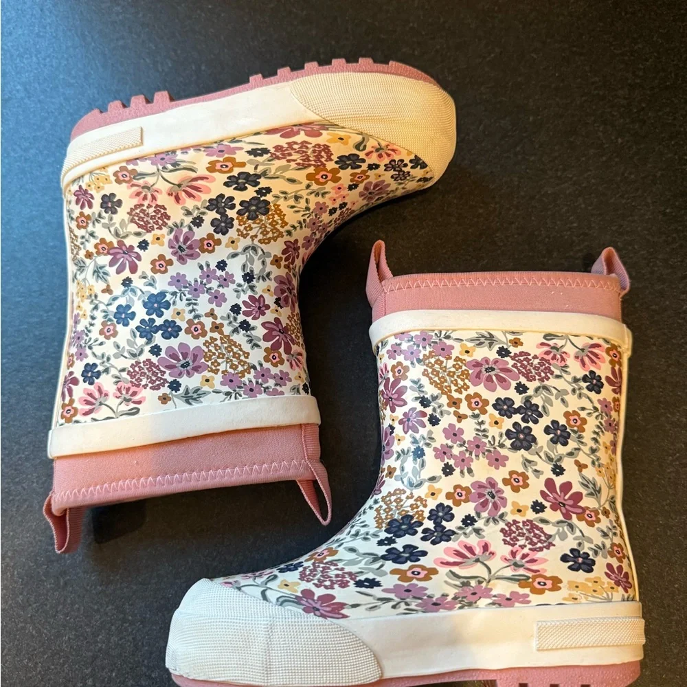H&M Floral Kids Boots - Picture 2 of 6